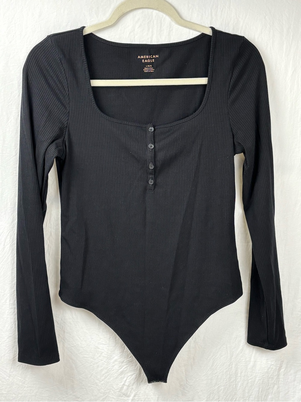 American Eagle Outfitters L Black Ribbed Long-Sleeve Square Neck Henley Bodysuit